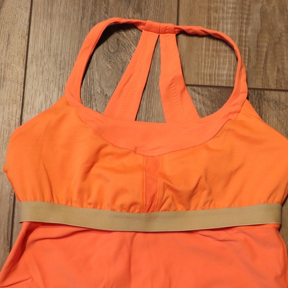 Lululemon Tank NWOT - Picture 4 of 4